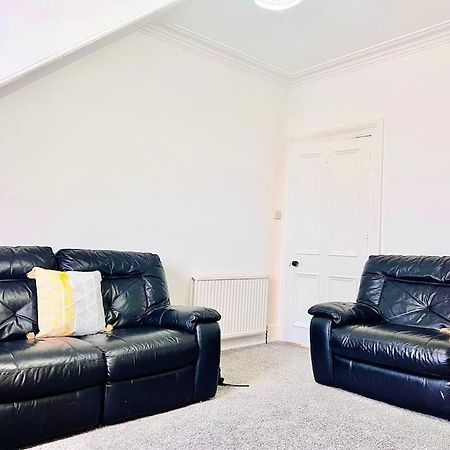 Crown House Two Bedroom Apartment Aberdeen Extérieur photo