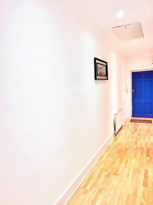Crown House Two Bedroom Apartment Aberdeen Extérieur photo