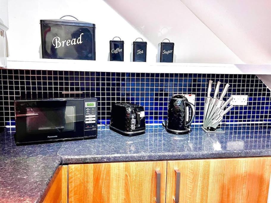 Crown House Two Bedroom Apartment Aberdeen Extérieur photo